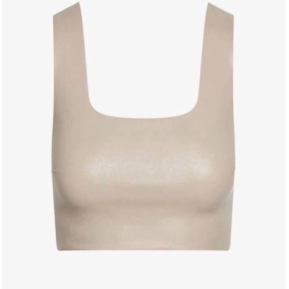 NWT Faux Leather Crop Top in Sand
Commando XS